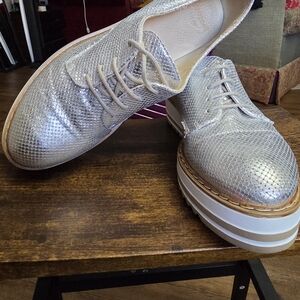 Elegant Silver Textured Women's Loafers